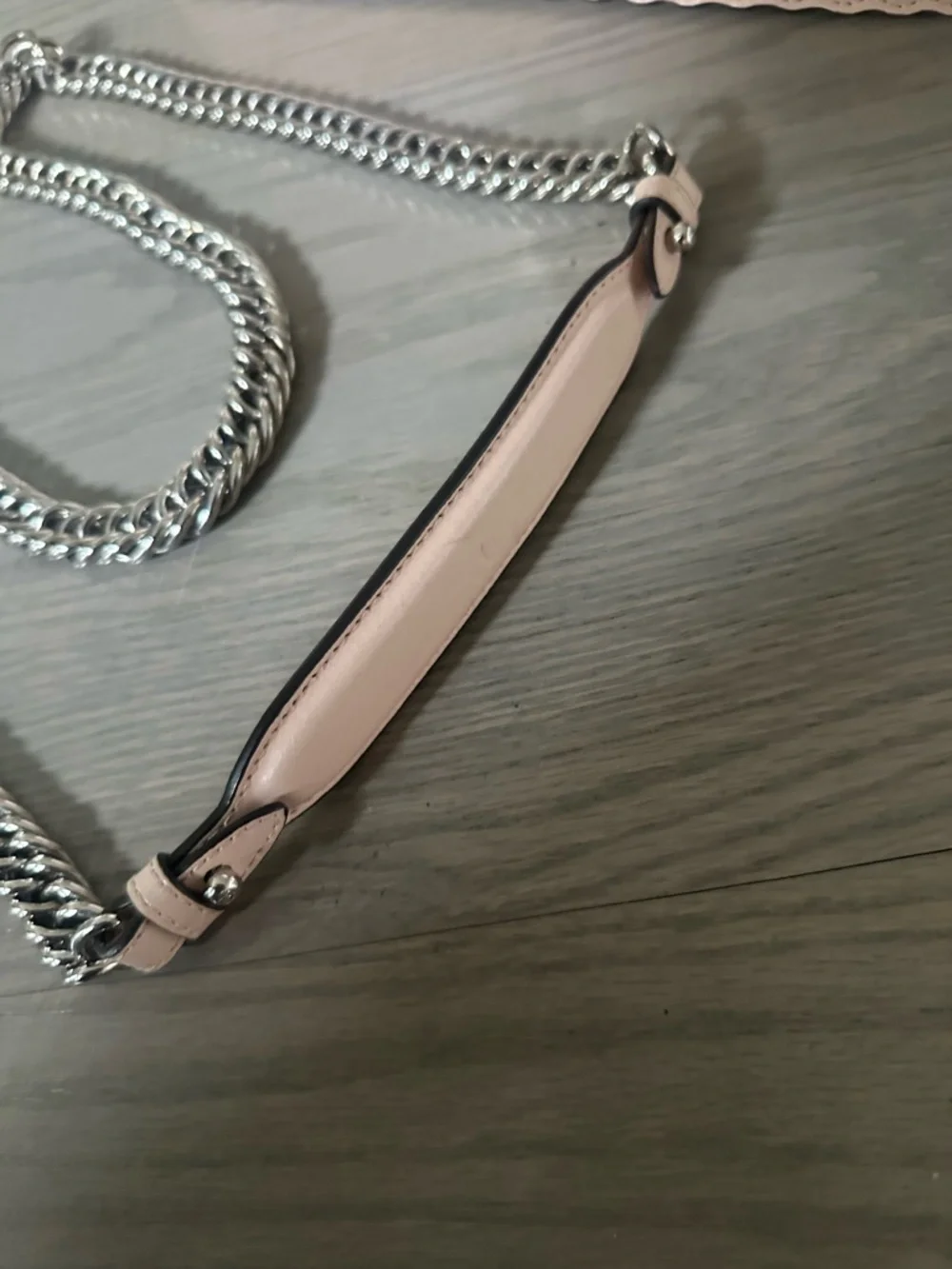 Fendi Cream Scalloped Leather Shoulder Bag with Blue and Gold Hardware - Picture 8 of 9